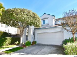 711 Briggs Pl, Petaluma, CA 94954