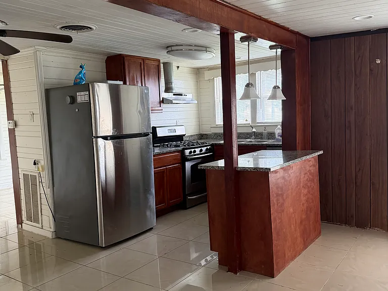 3510 Bay Front Rd #HOUSE — Photo 7