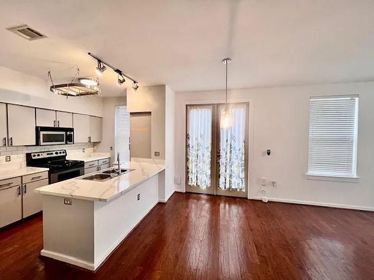 1201 Grove Blvd #1901 — Photo 7