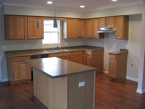 2nd image of 1748 Carmanbrook Pkwy