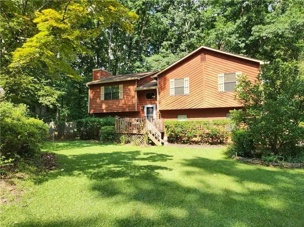 4225 Spring Gate Dr, Powder Springs, GA 30127