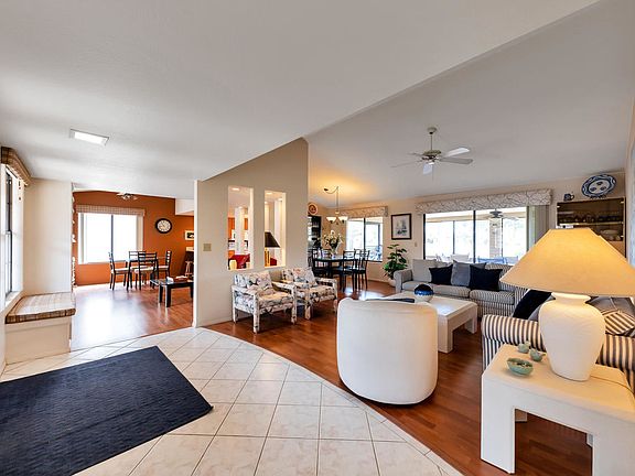 4th image of 2117 Leisure World