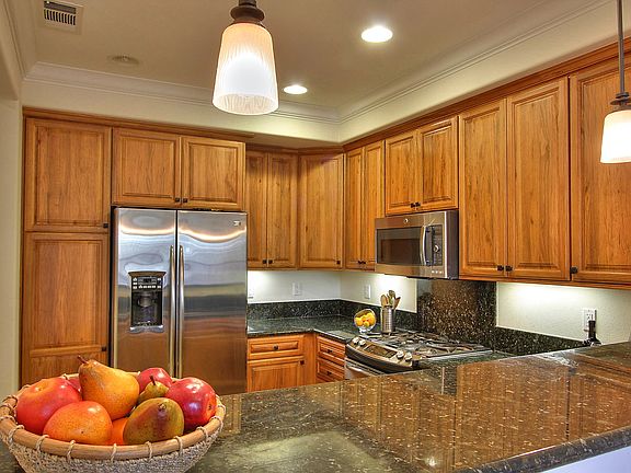 4th image of 2881 Meridian Ave Unit 258