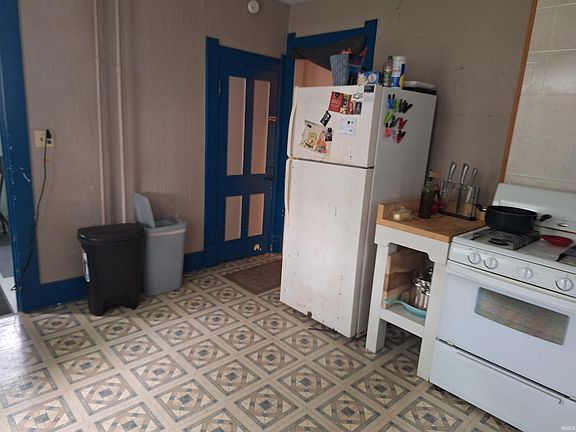 5th image of 904 N Jefferson St