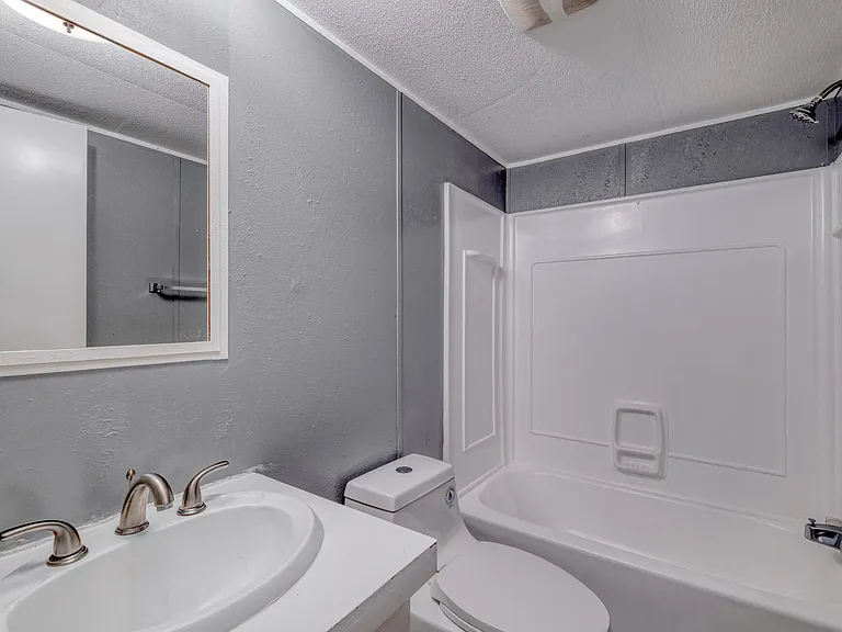 1129 Merners Trl — Photo 18