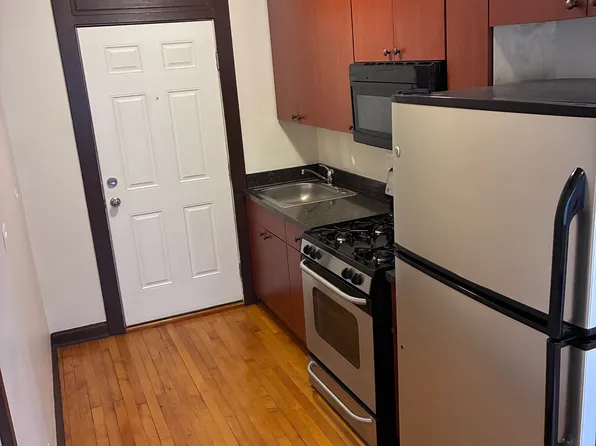 7720 S Marquette Ave APT 2B, Chicago, IL 60649