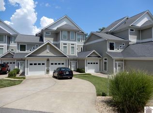 795 Marina Village Dr, Grand Rivers, KY 42045