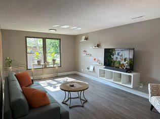 1633 McNaughten Rd #B, Columbus, OH 43232