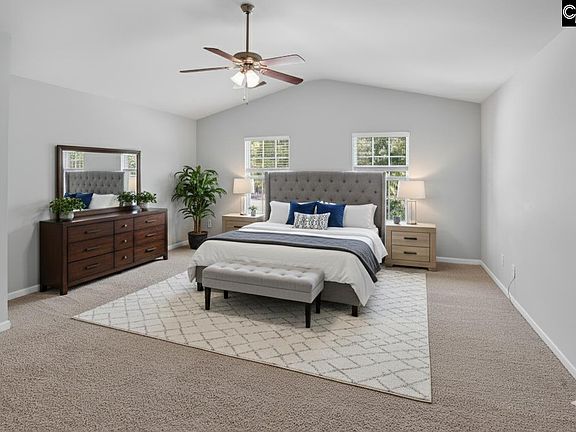 5th image of 720 Garrett Way