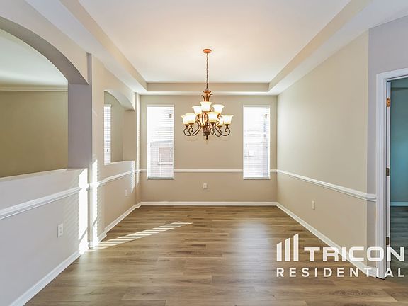 5th image of 203 Westchester Hills Ln