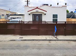 426 W 63rd Pl, Los Angeles, CA 90003