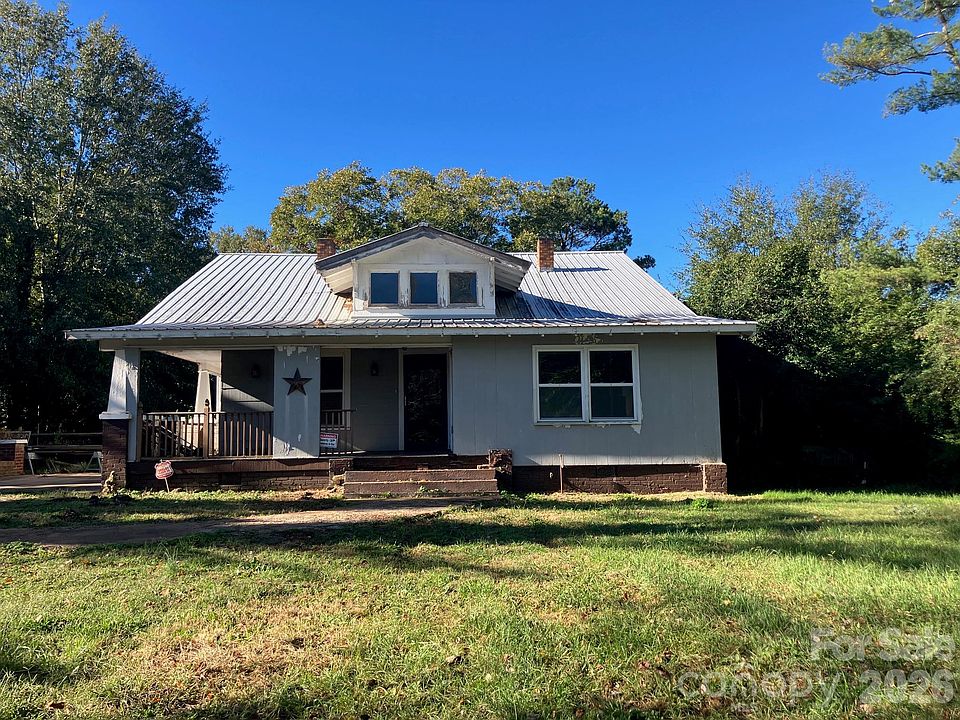 1st image of 2715 Hollis Rd