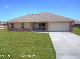 1310 S Lorraine Ave, Republic, MO 65738