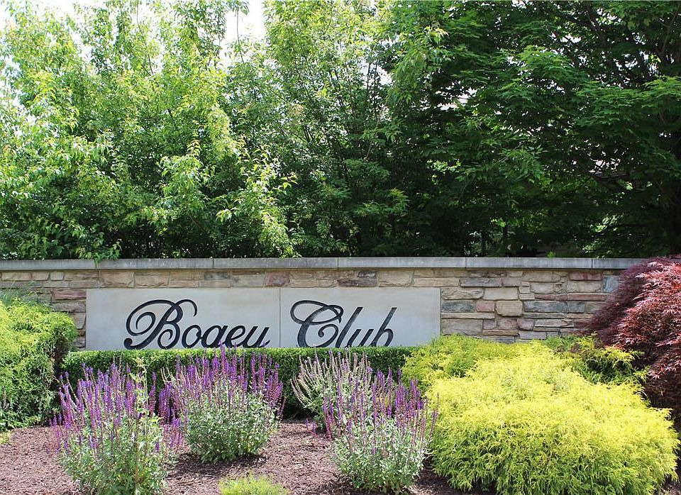 1st image of 6 Bogey Club Cir