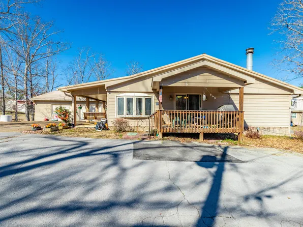 85 Deer Ln, Ringgold, GA 30736