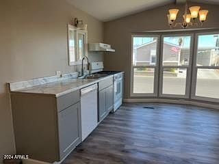4th image of 11101 N University Dr #108