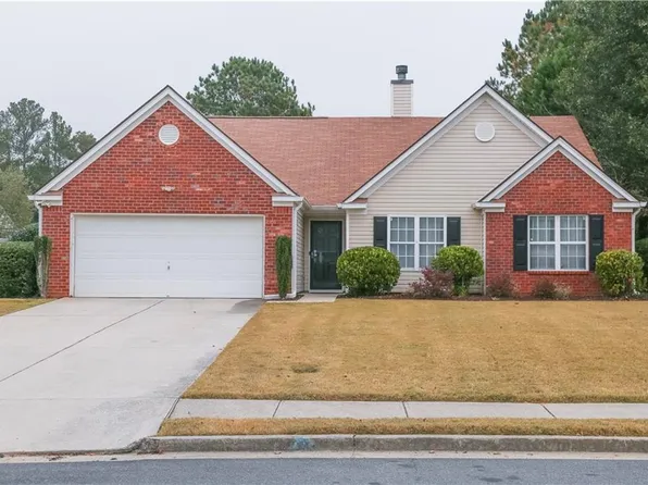 2452 Meadow Pond Trl, Grayson, GA 30017