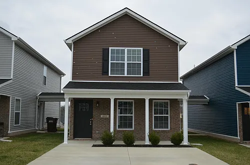 4009 Ruby Rose Rd Photo 1