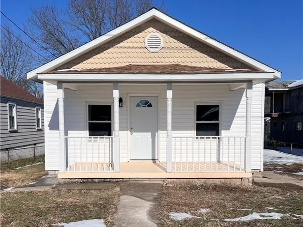 2236 Harrison Ave, Saint Albans, WV 25177