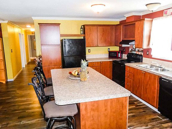 3rd image of 1306 Four Seasons Blvd #163