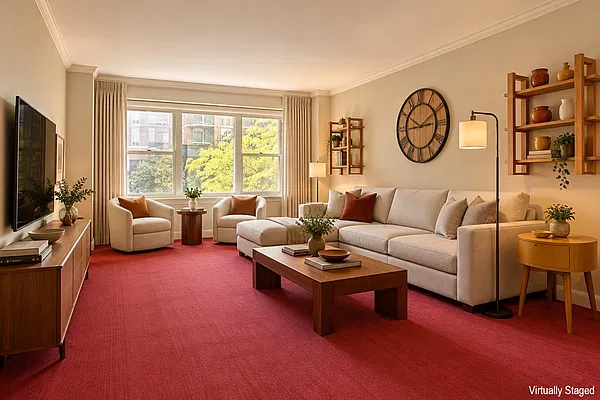 Living room, photo 1