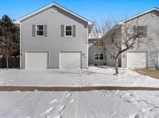 300 Mack Dr, Hinckley, IL