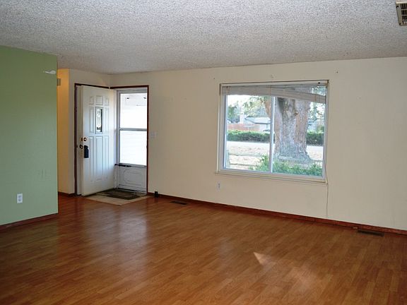 5th image of 6796 La Bello Dr