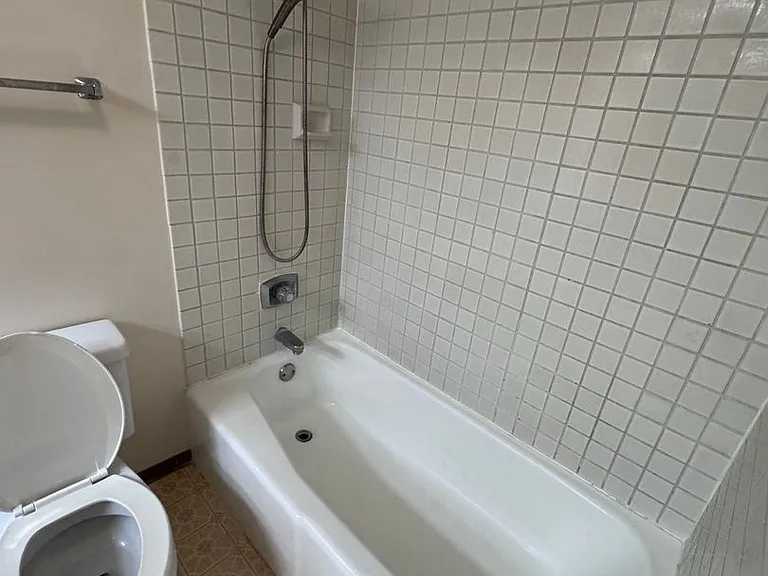 5070 Likini St #410 — Photo 24