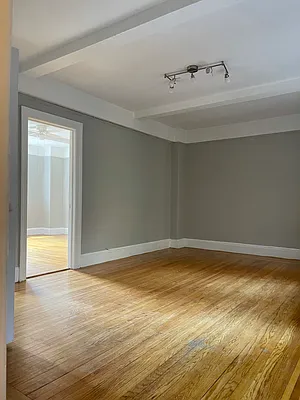 Rented by Compass | media 2