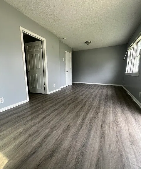 3100 Azalea Dr #B — Photo 3