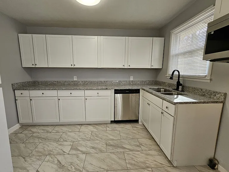 317 Melvin Jones Dr — Photo 13