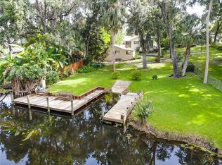 20780 River Dr, Dunnellon, FL 34431