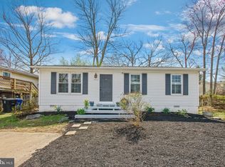 560 Rockbridge Dr SE, Leesburg, VA