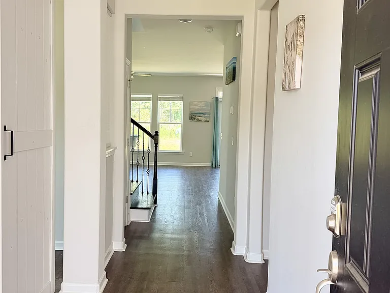 21 Jazz Dr — Photo 2