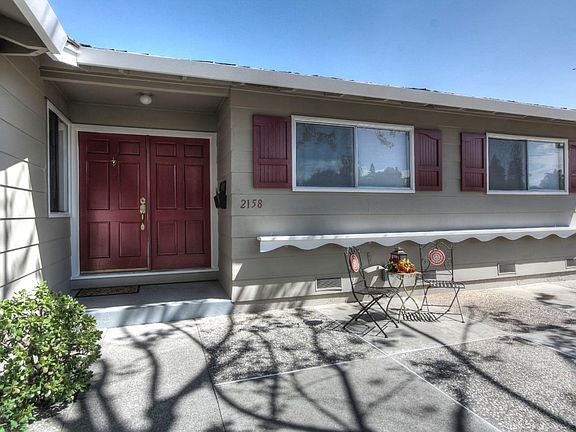 3rd image of 2158 La Miel Way