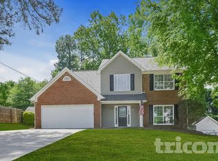 910 Hounds Ridge Ct, Lawrenceville, GA 30043