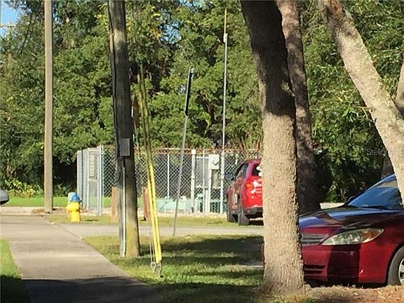 4th image of 34 S Charles R Beall Blvd