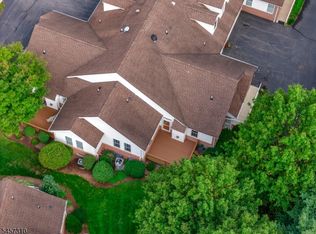 100 David Dr, Flemington, NJ 08822