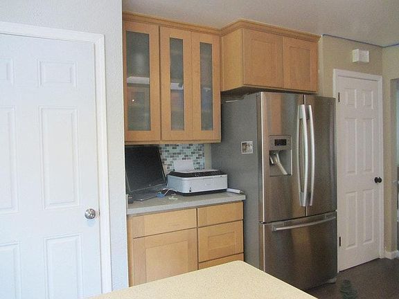 4th image of 46562 Bradley Ct