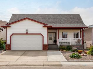 169 N Parklane Dr, Strathmore, AB T1P 1V8