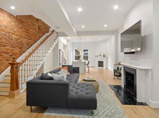 154 D St SE, Washington, DC 20003