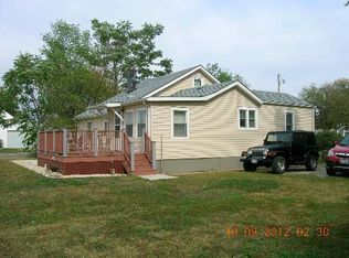 421 Locust St, Ottawa, IL 61350