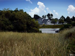 305 N Razor Clam Dr SW, Ocean Shores, WA 98569