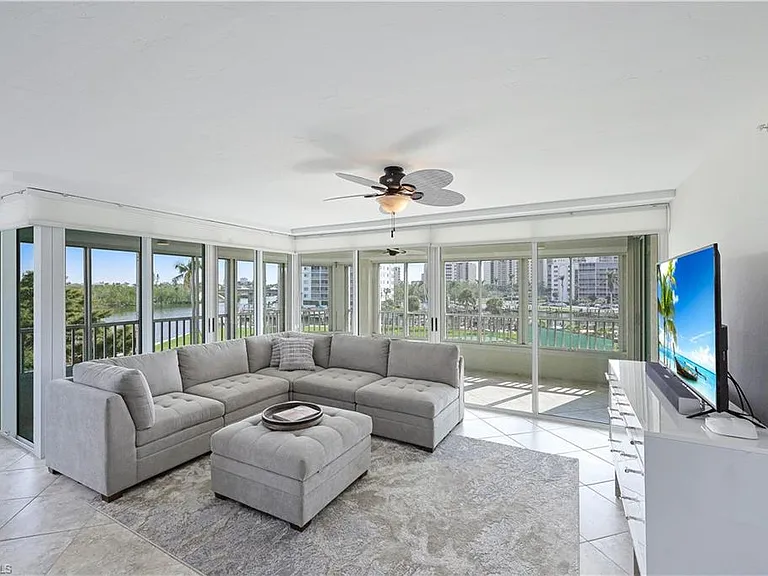 25 Bluebill Ave #A-201 — Photo 2