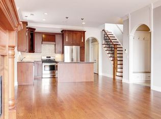 1248 W Jackson Blvd, Chicago, IL 60607