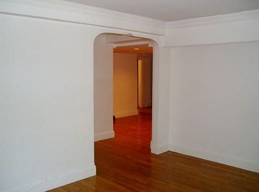 255 Kelton St - Living Room into Dining Room