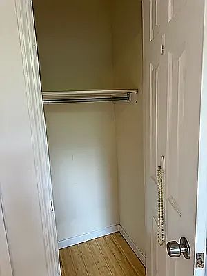 5th image of 289 21st St APT 2R