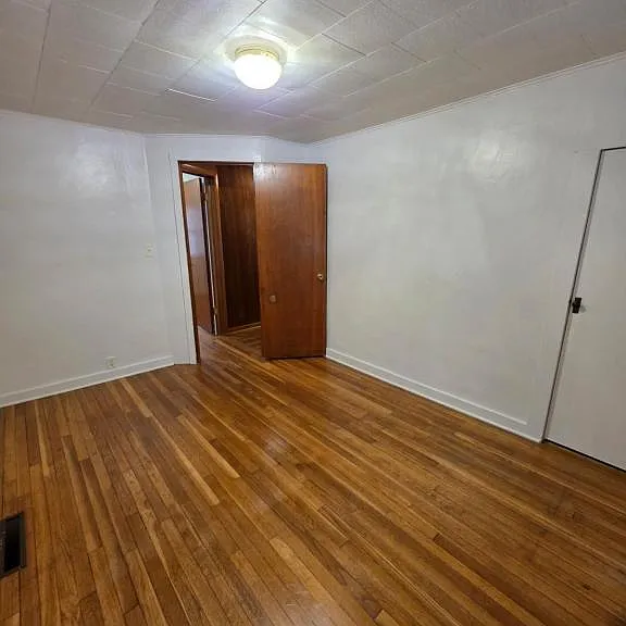 113 S Golding St — Photo 8