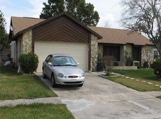 10527 Gardenwood Rd, Orlando, FL 32837