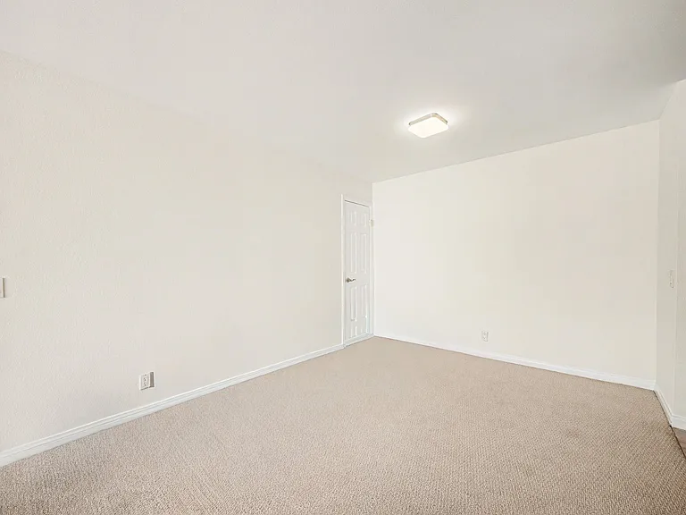 5224 Denny Ave #205 — Photo 9
